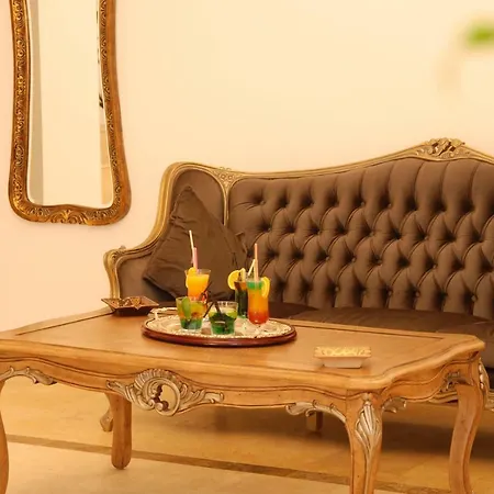 Hotel Richmond Mamaja