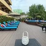Richmond Hotel Mamaia