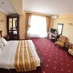 Richmond Hotel Mamaia