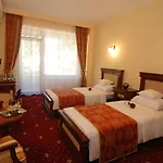 Richmond Hotel Mamaia