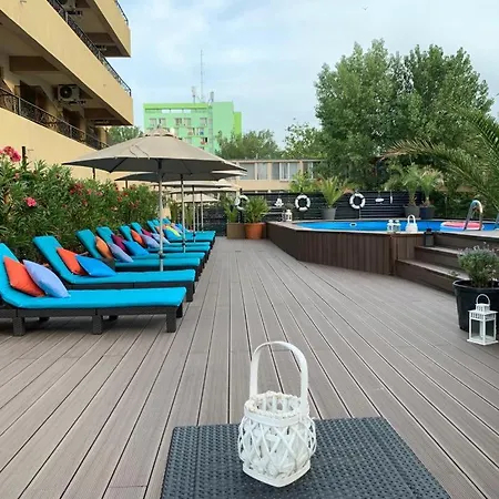 Richmond Hotel Mamaia