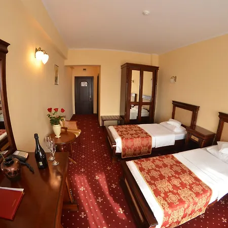 Richmond Hotel Mamaia