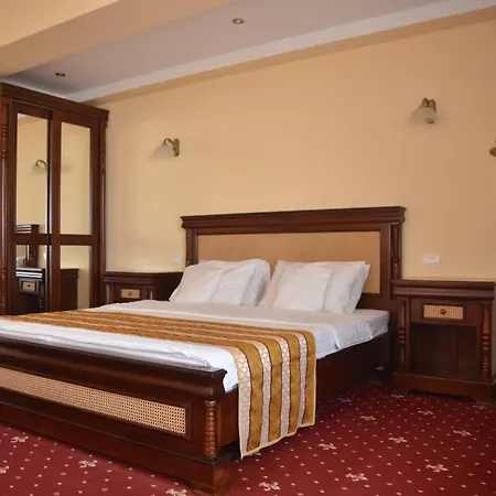 Richmond Hotel Mamaia