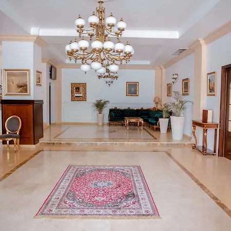 فندق Richmond مامايا