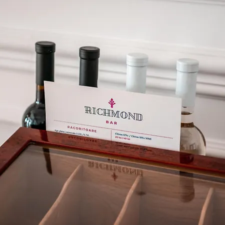 Richmond 4* مامايا