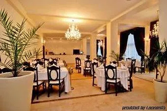 Richmond 4* مامايا