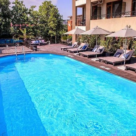 מלון Richmond 4*